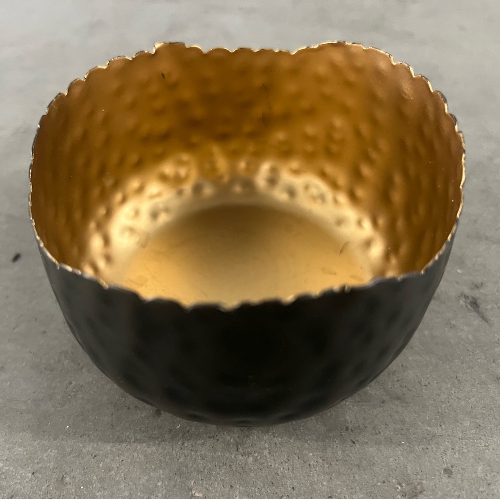 Beautiful Brown / Gold Hammered Metal Round Trinket Bowl 3-3/4” D x 2-1/4” H